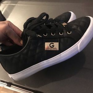 Guess black leather sneakers 61/2
